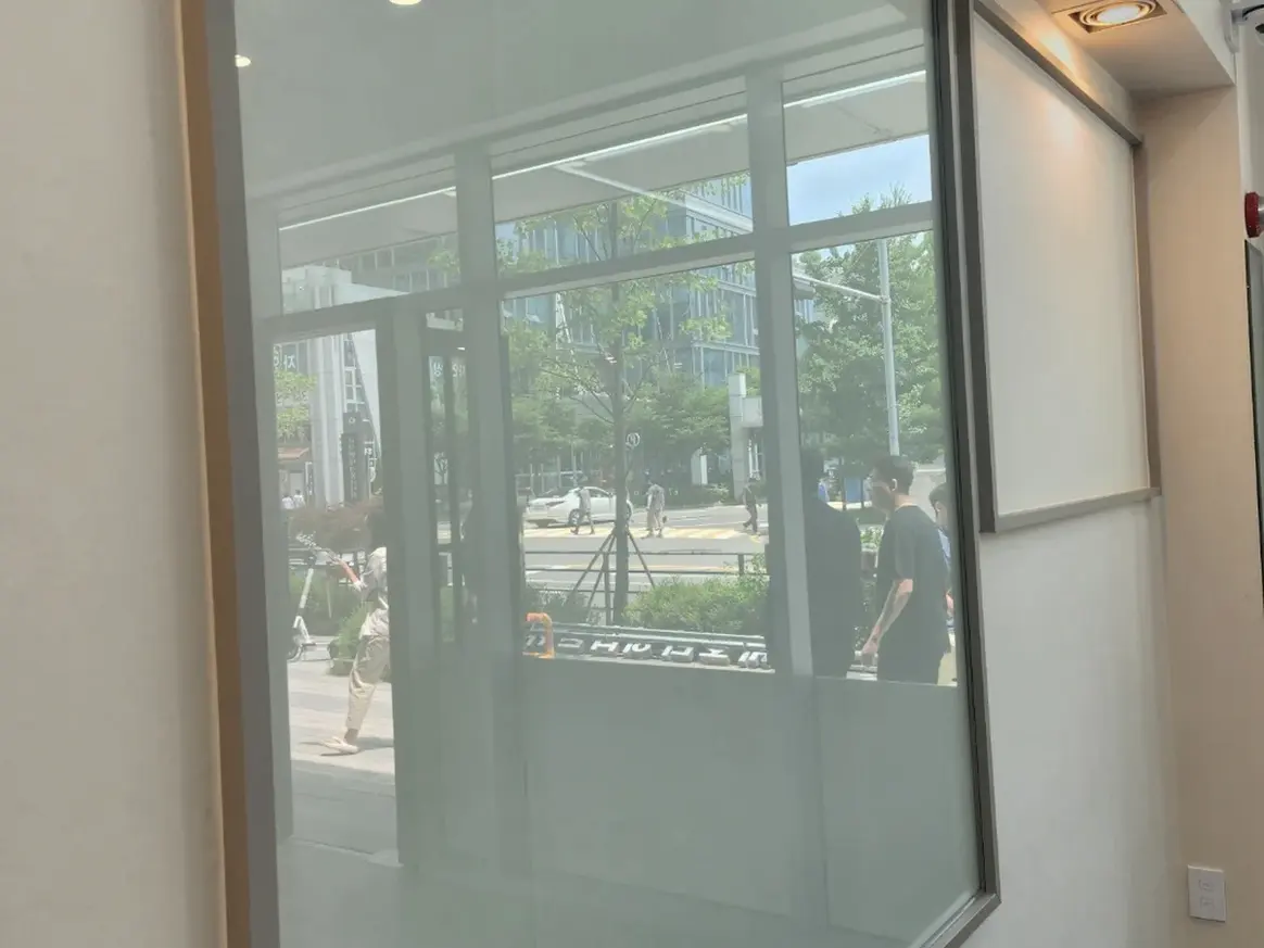 포항시 북구 동빈1가 카페 음료 작업대 장비 주변 정밀 위생청소 사례 - 행진크린
