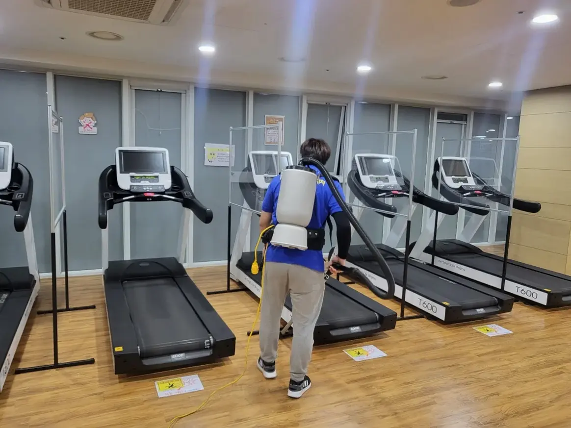 포항시 남구 지곡동 헬스장 탕비실 직원 휴게공간 위생청소 사례 - 행진크린